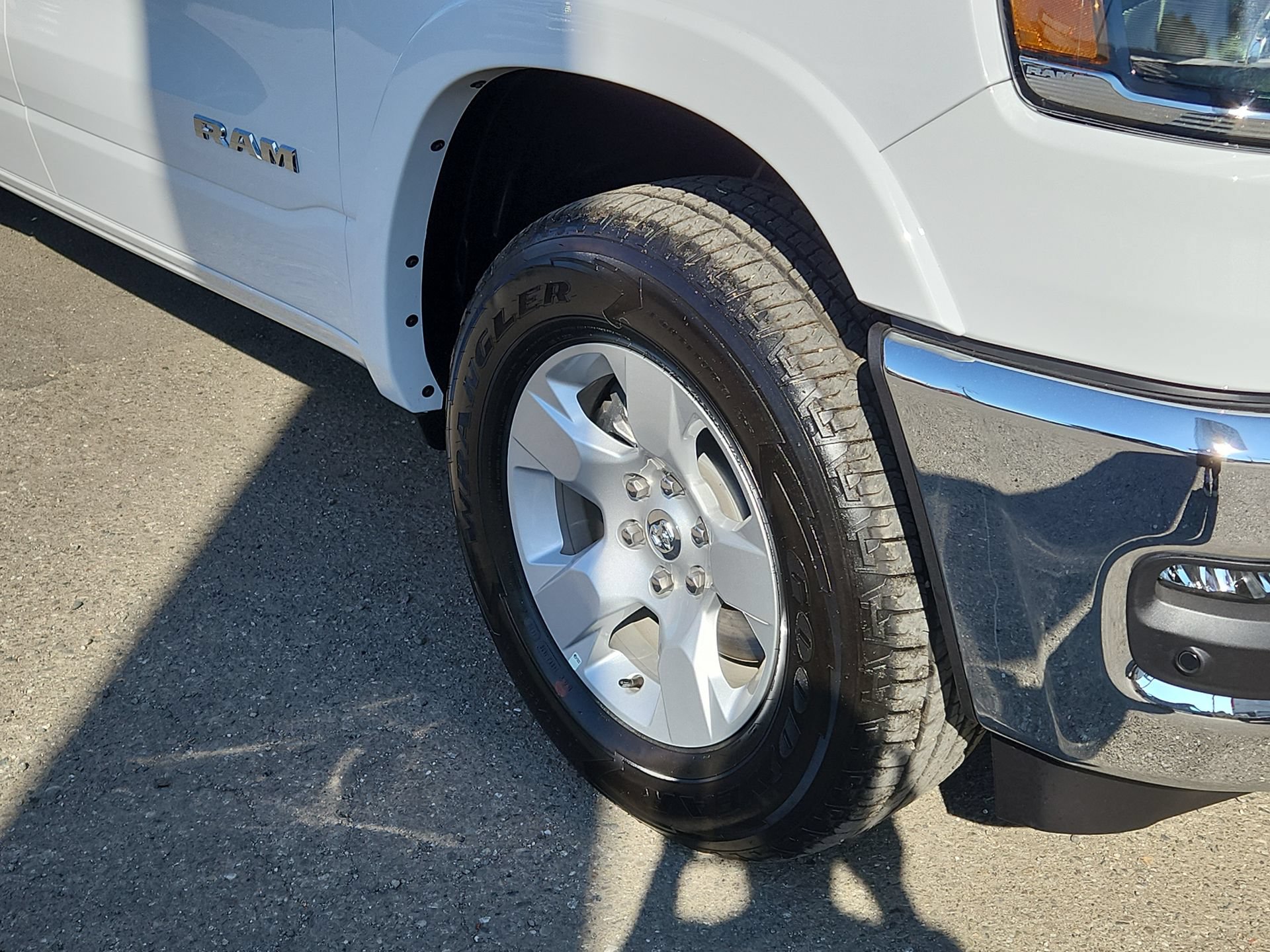 Used 2026 RAM 1500 Big Horn AWD/4WD image 18