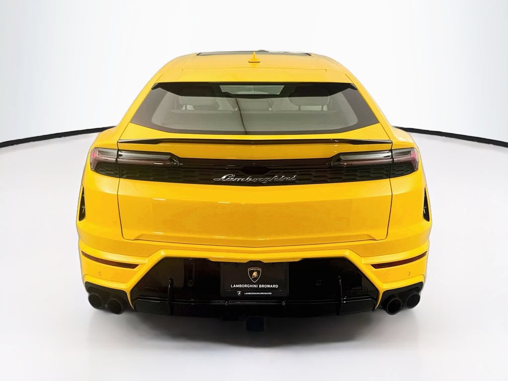 Used 2026 Lamborghini Urus SE AWD/4WD image 6