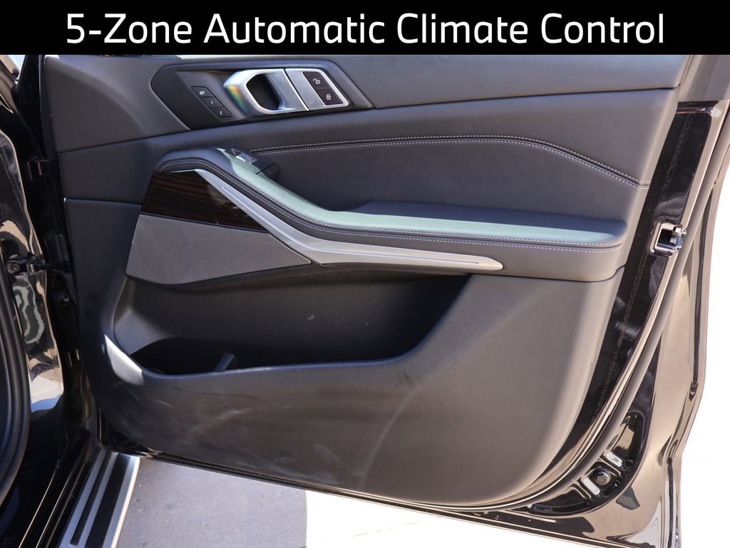 Certified 2024 BMW X7 xDrive40i AWD/4WD image 11