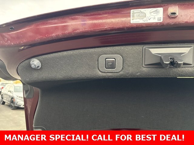 Used 2019 Lincoln Continental Select image 28