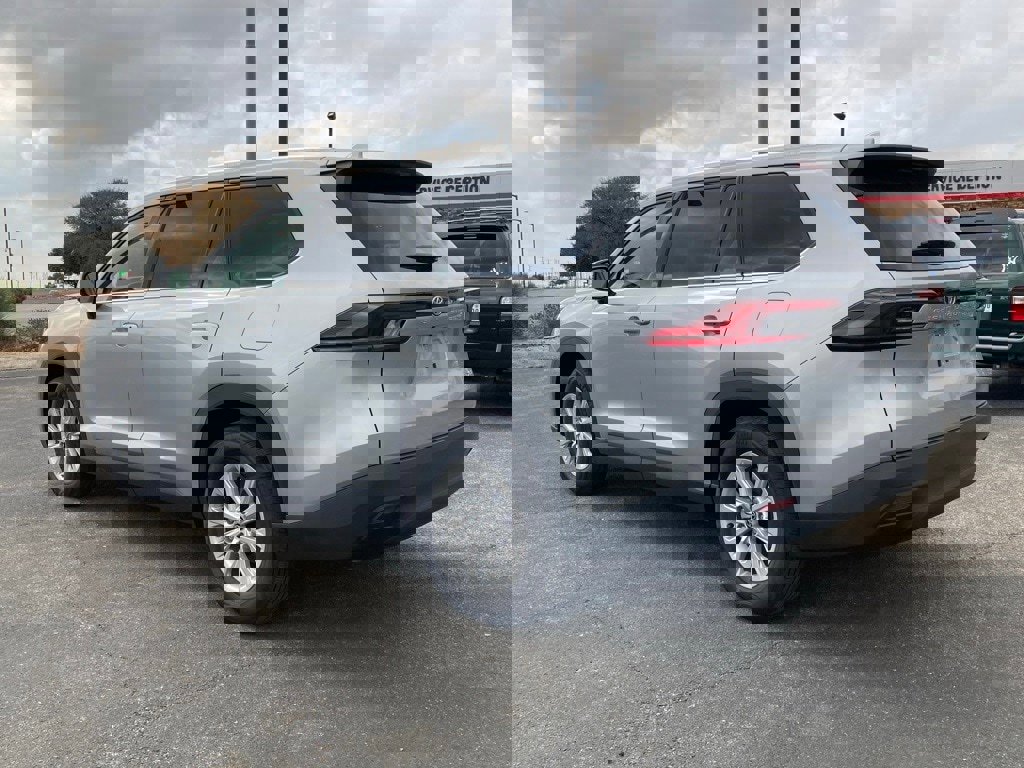 Certified 2025 Toyota Grand Highlander FWD image 7