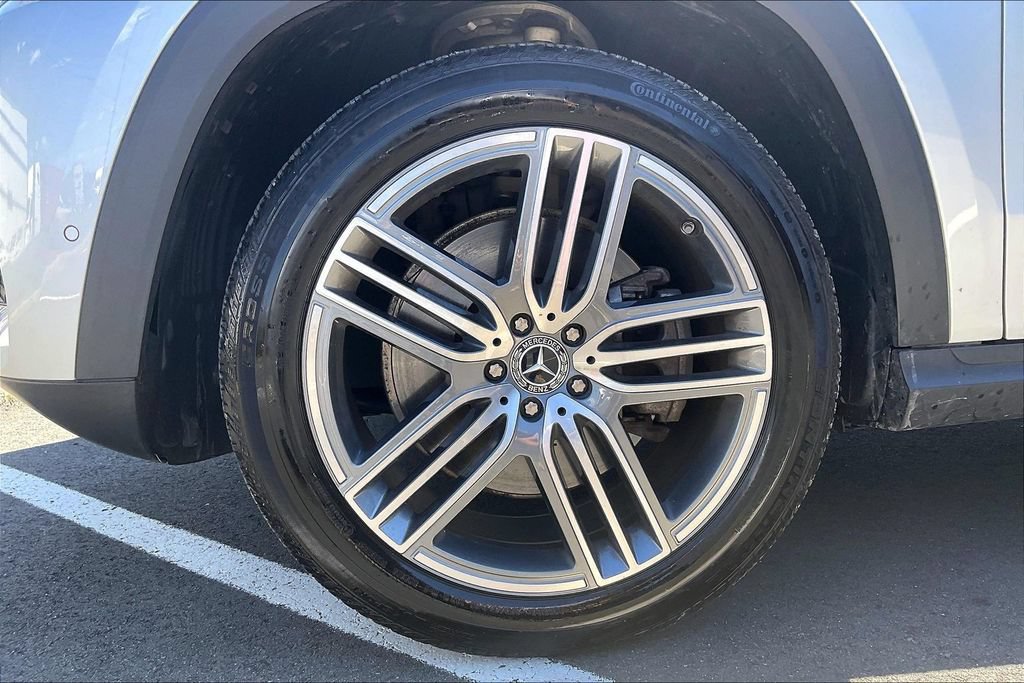 Certified 2023 Mercedes-Benz GLS 450 4MATIC image 7