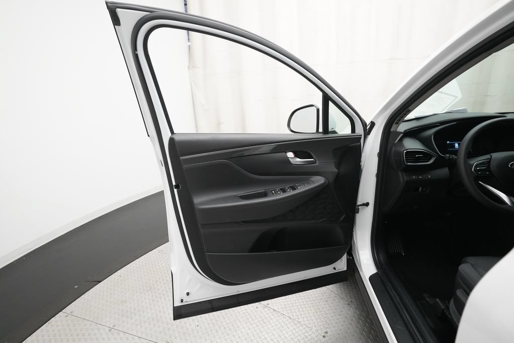 Used 2023 Hyundai Santa Fe SE FWD image 27