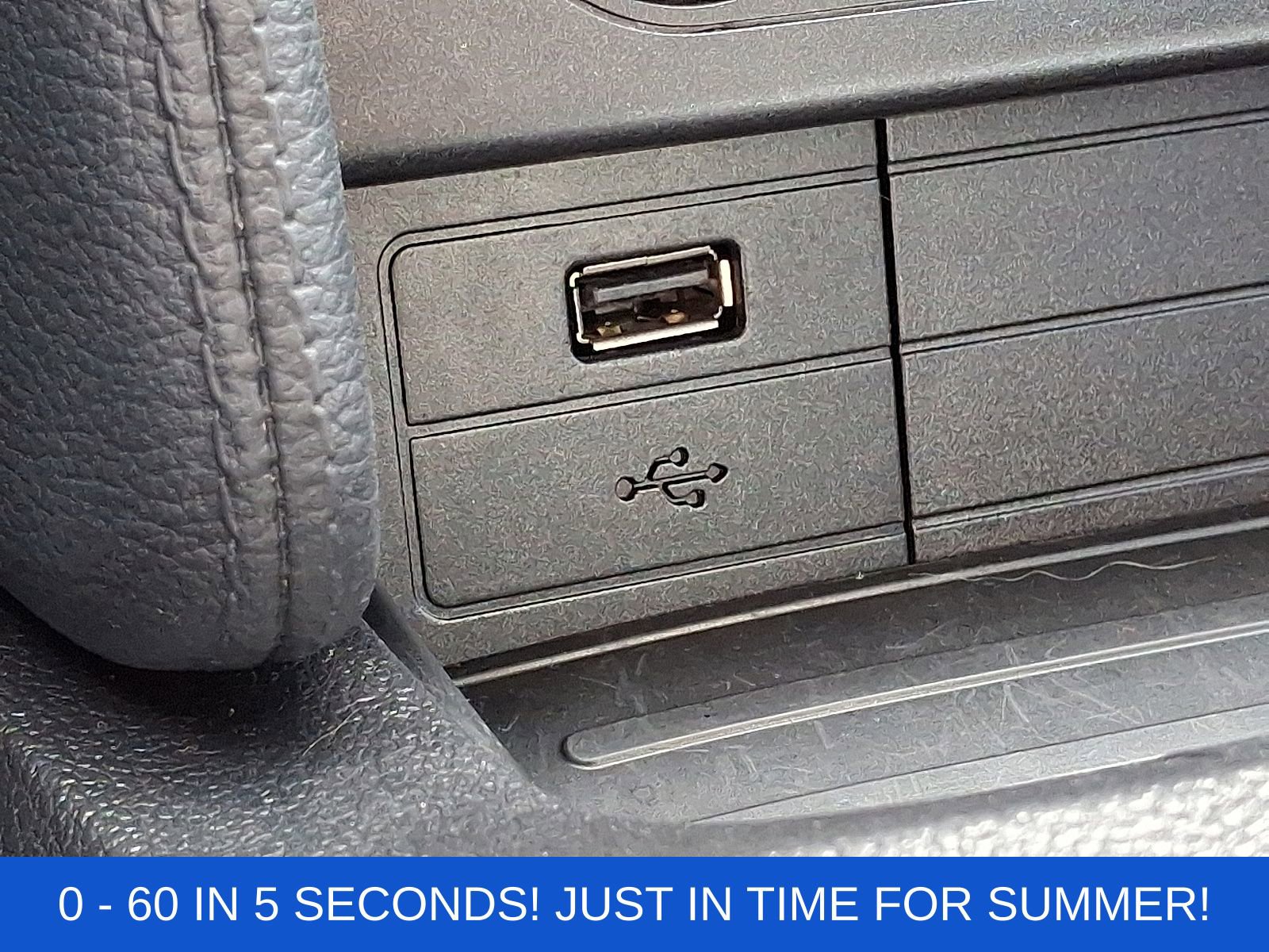 Used 2019 Ford Mustang Coupe w/ Ecoboost Performance Package image 23