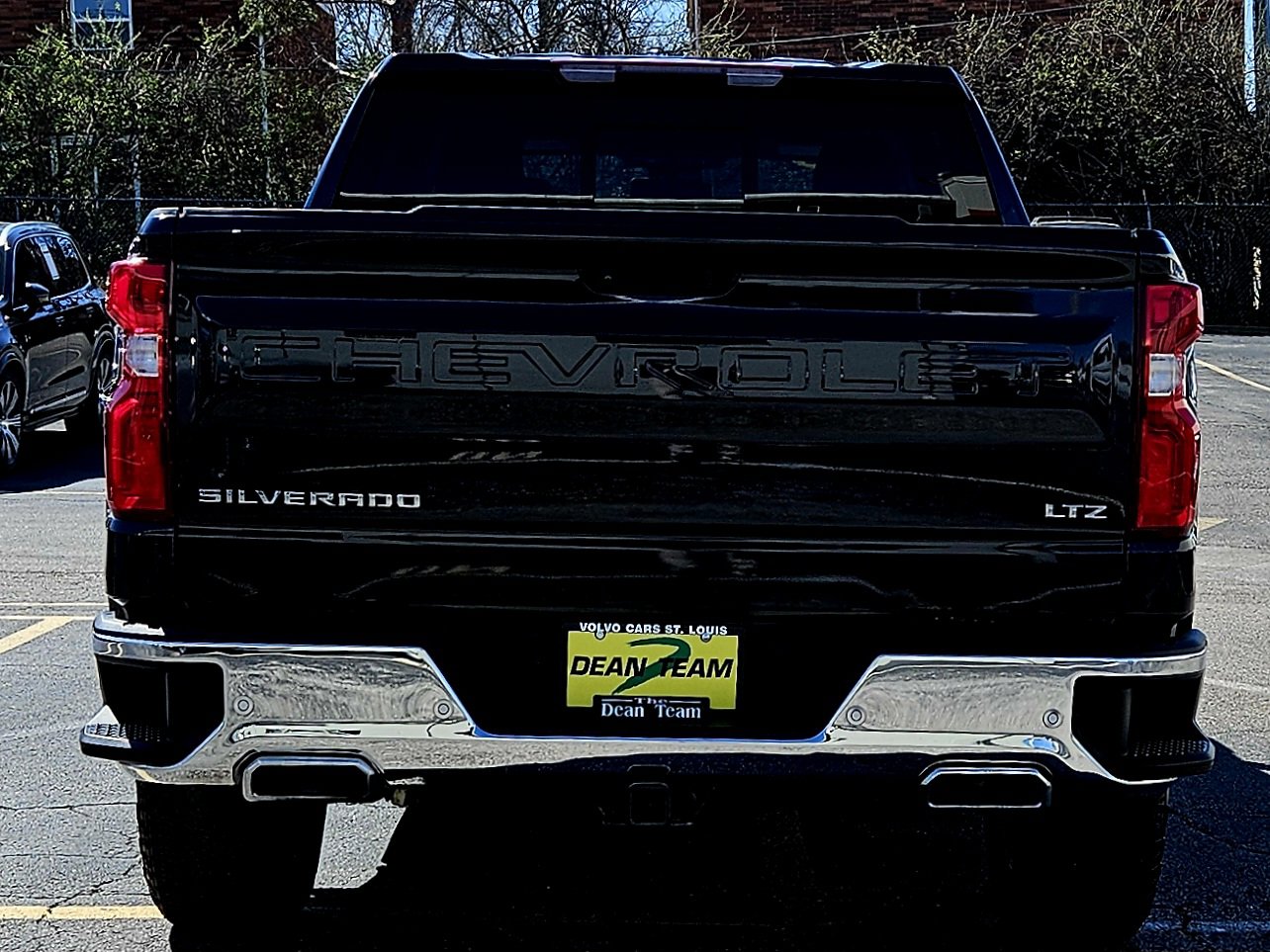 Used 2022 Chevrolet Silverado 1500 LTZ AWD/4WD image 6