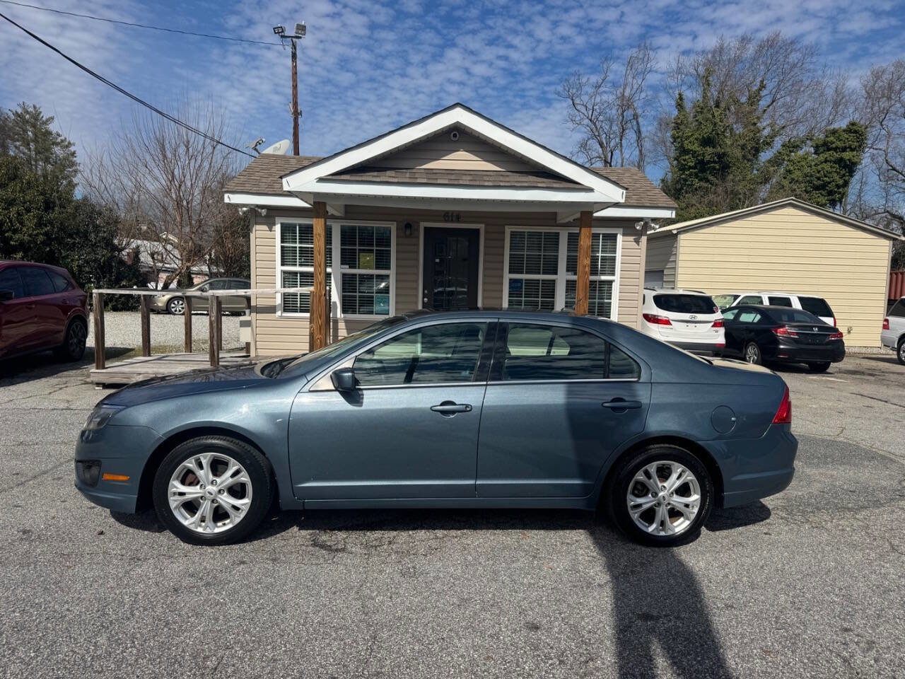 Used 2012 Ford Fusion SE image 3