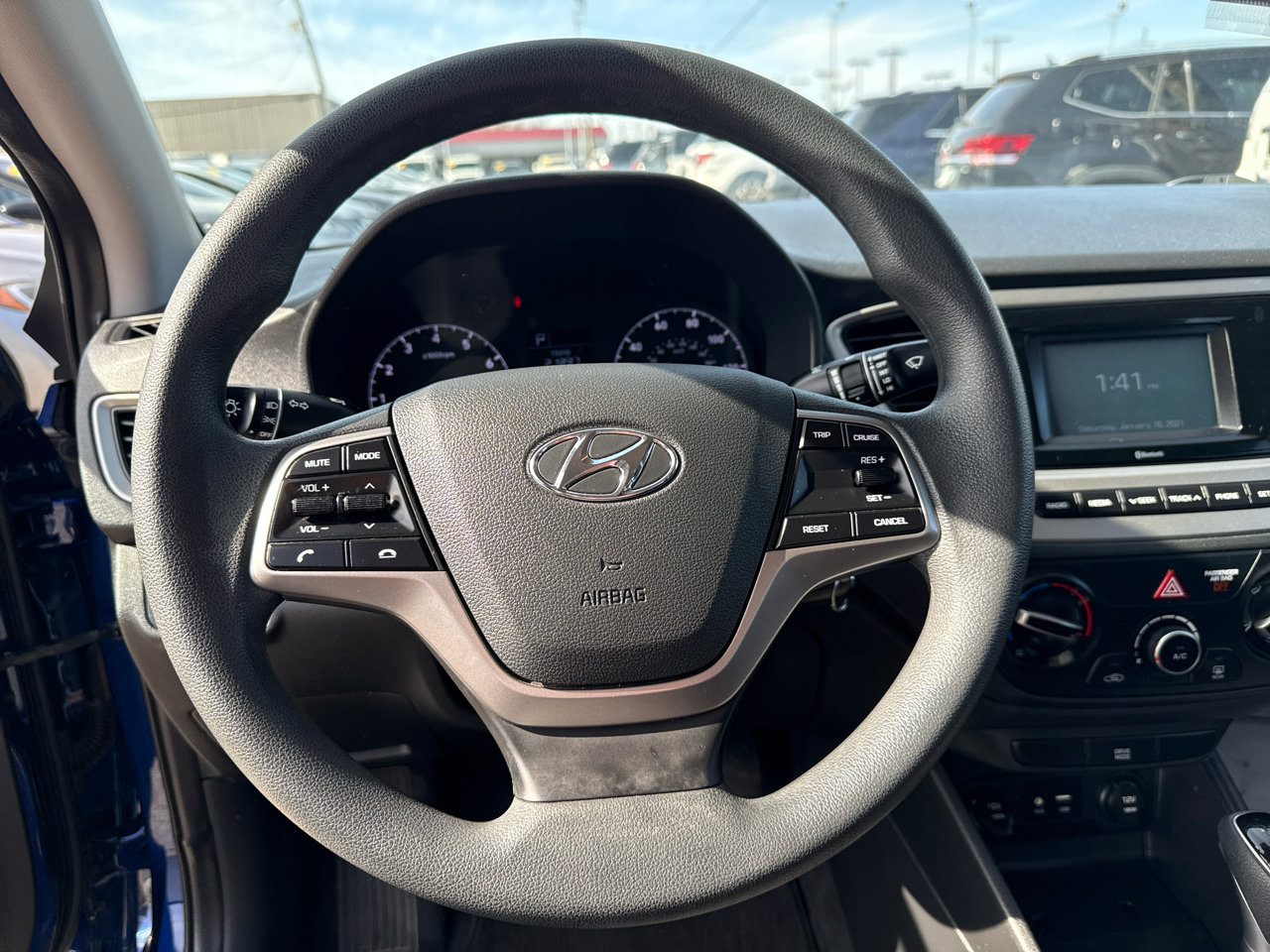 Used 2020 Hyundai Accent SE image 15