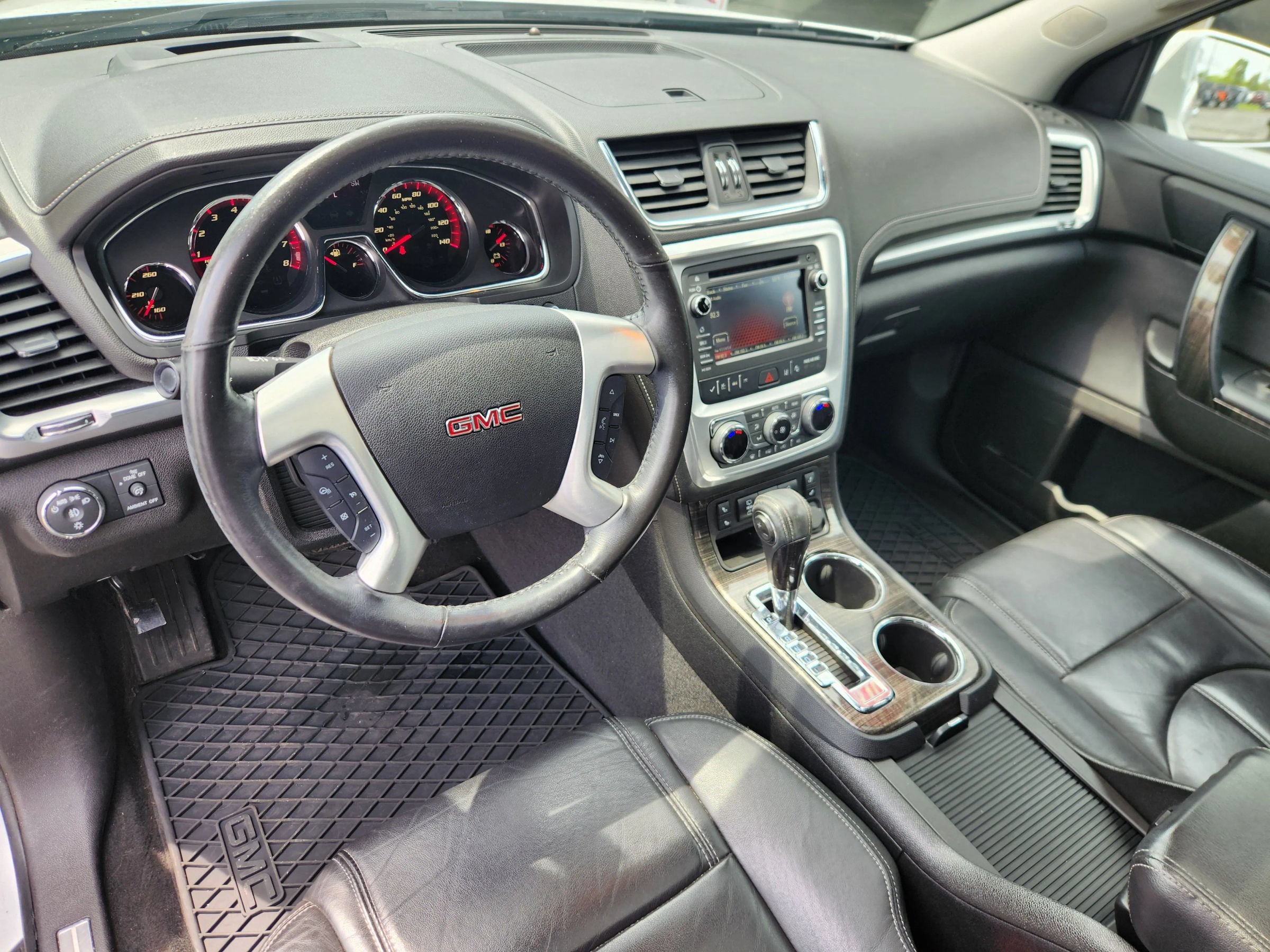 Used 2017 GMC Acadia Limited SLT AWD/4WD image 27
