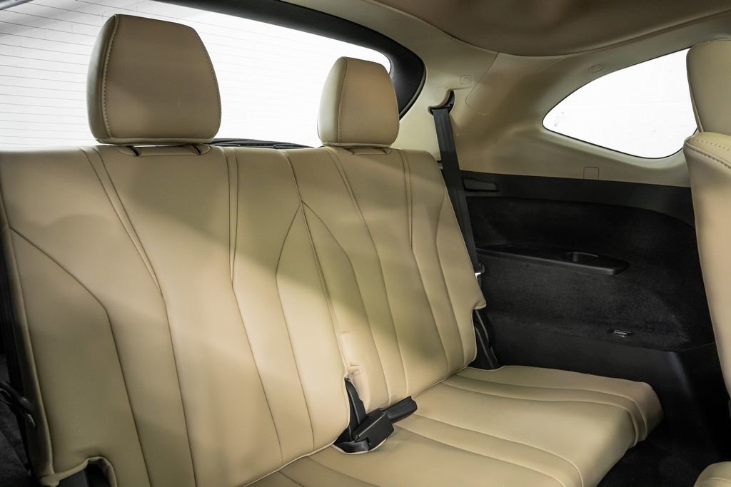 Used 2023 Acura MDX FWD w/ Technology Package image 38