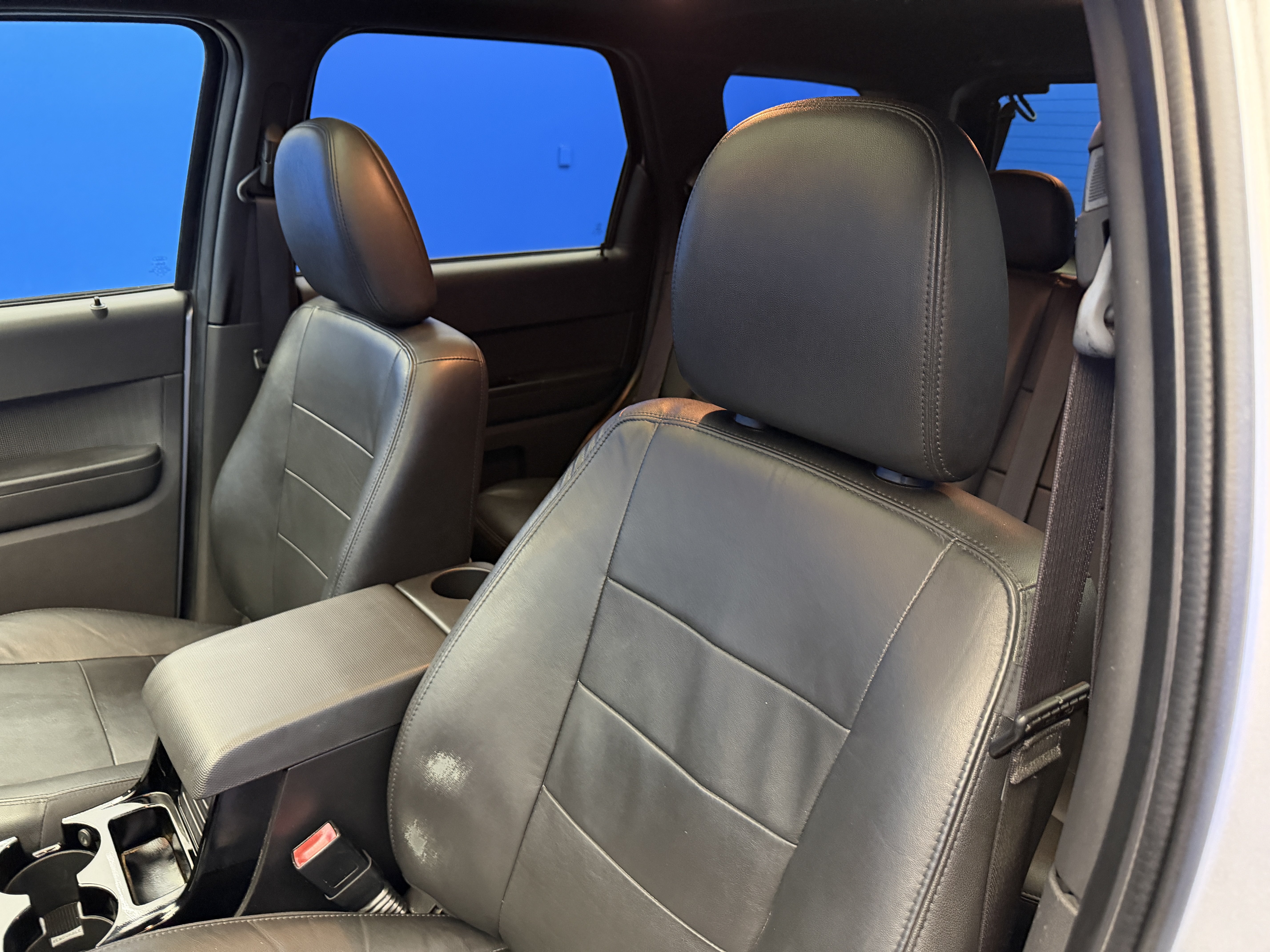 Used 2012 Ford Escape Limited FWD image 12