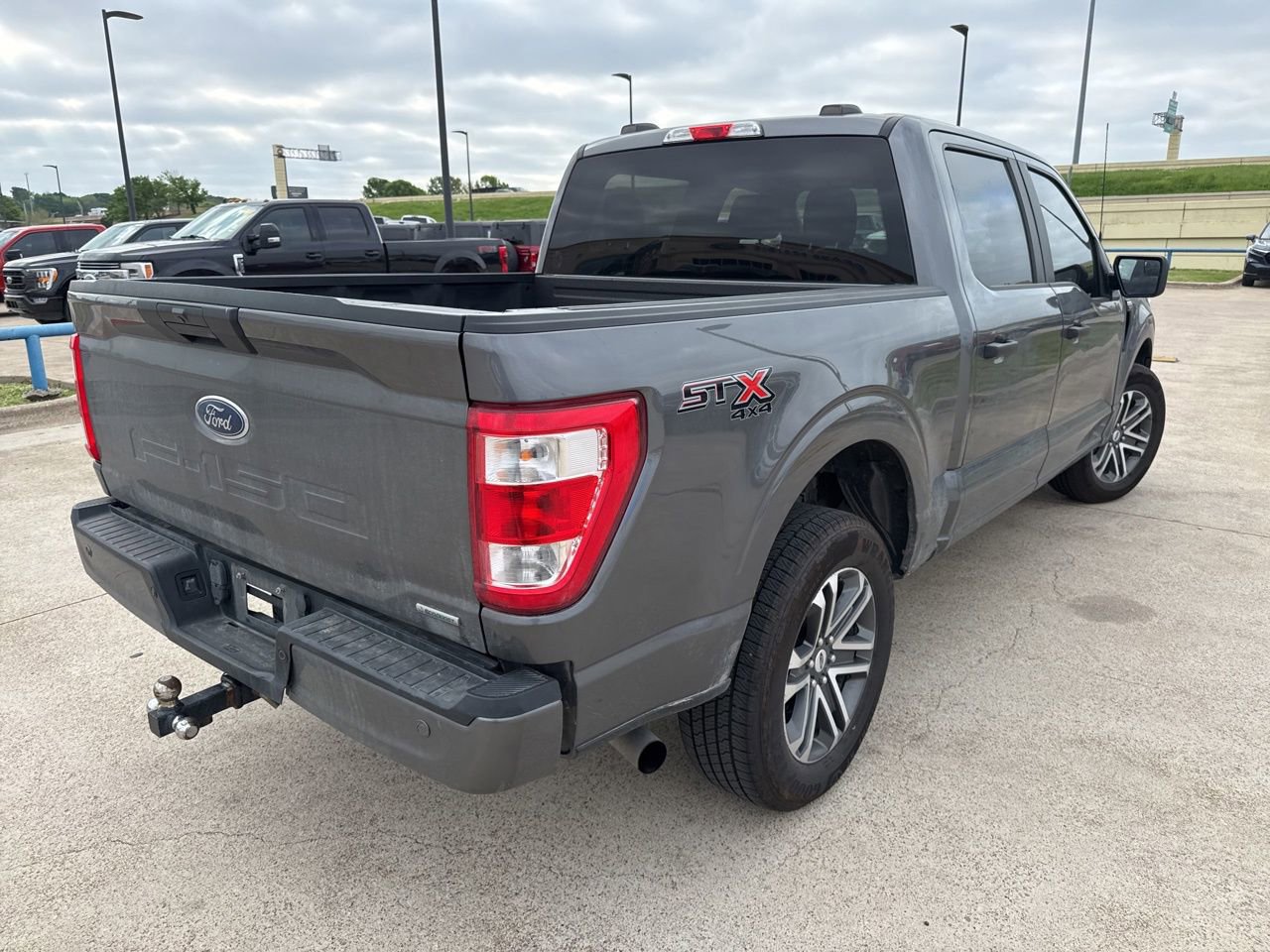 Used 2022 Ford F150 XL w/ STX Appearance Package image 10