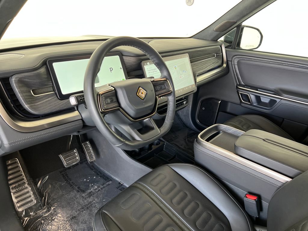 Used 2023 Rivian R1T Adventure image 19
