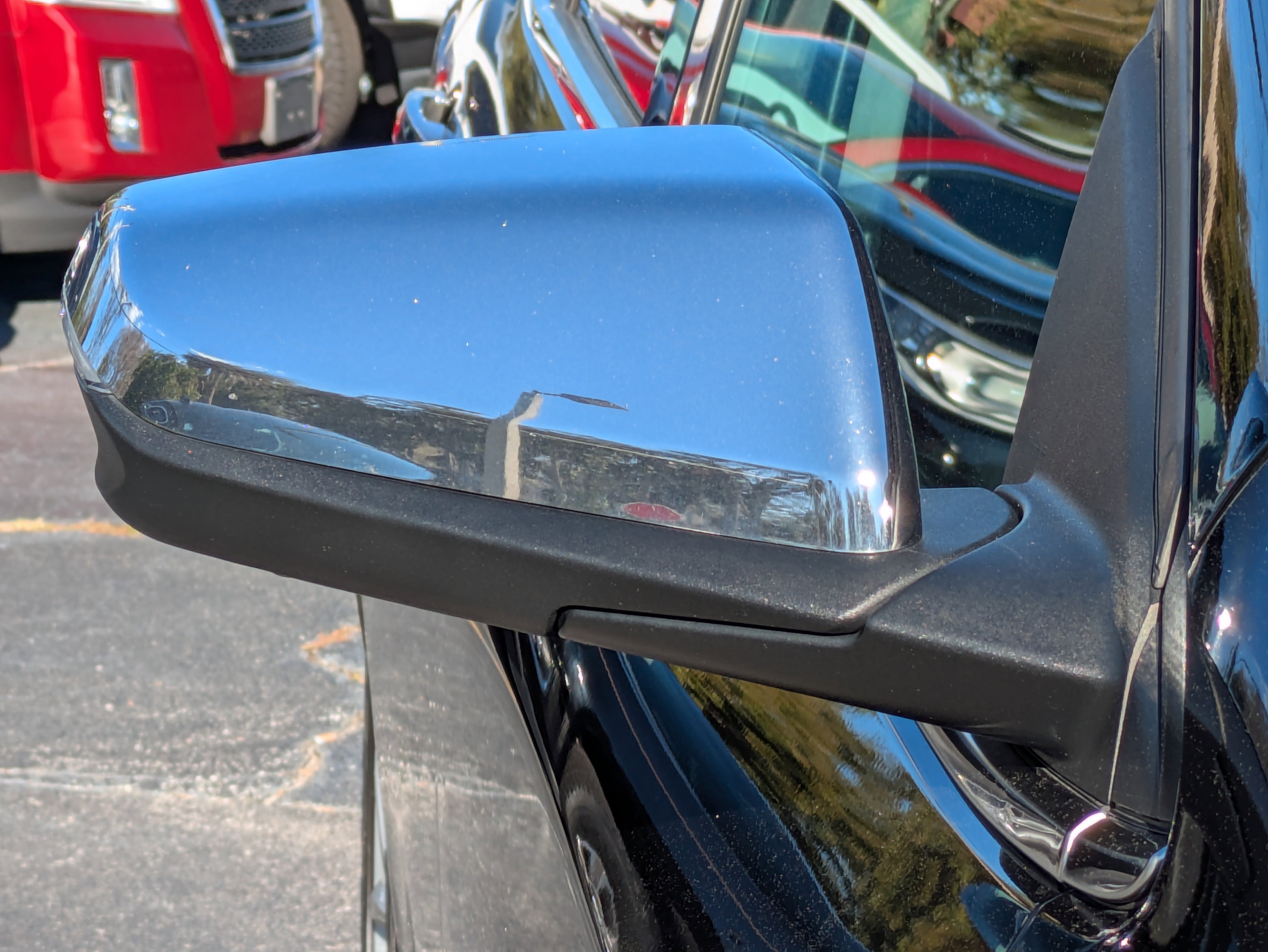 Certified 2018 Chevrolet Equinox Premier image 11