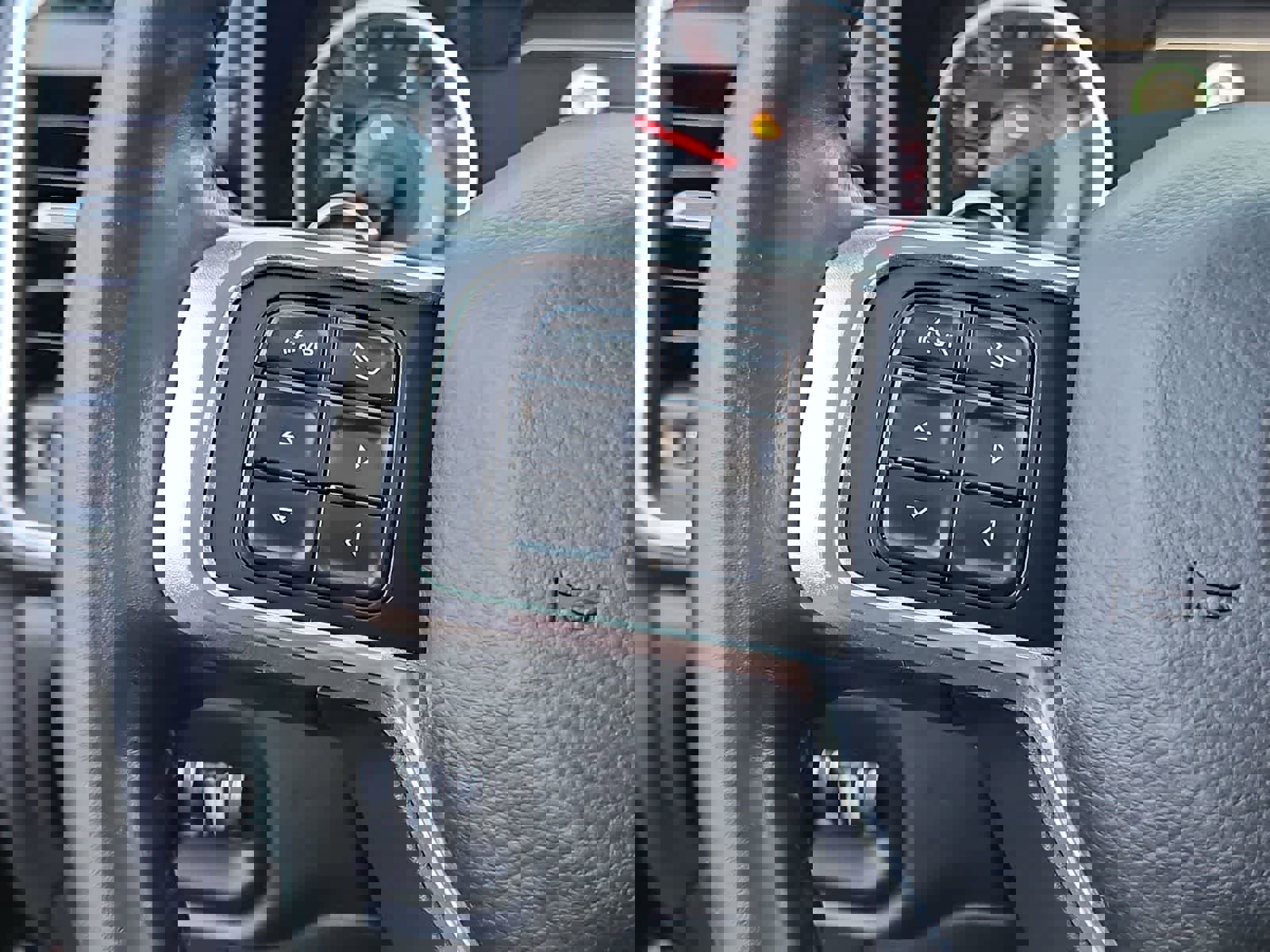 Used 2020 RAM 3500 Laramie image 25