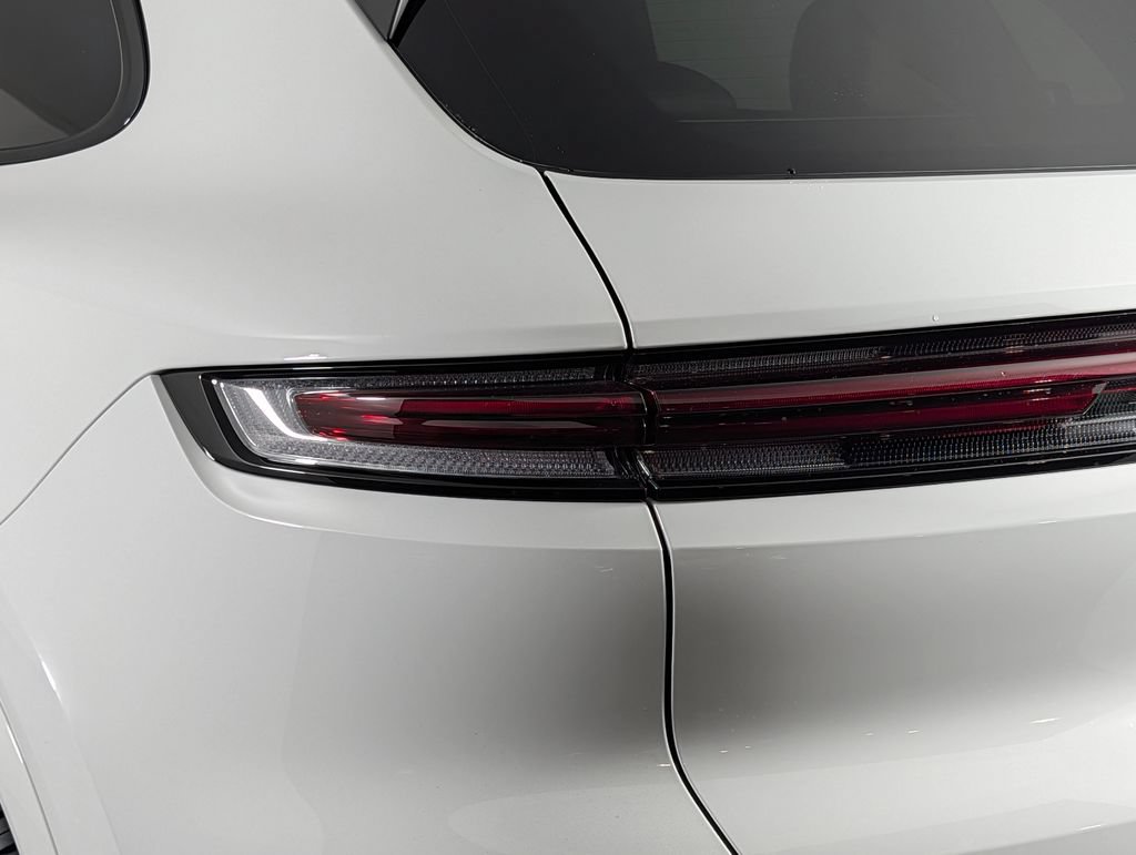New 2026 Porsche Cayenne AWD/4WD image 16