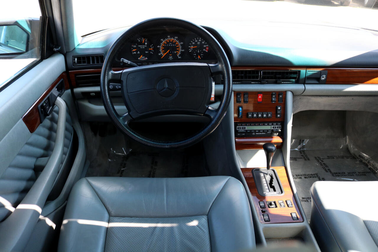 Used 1990 Mercedes-Benz 300 SE image 15