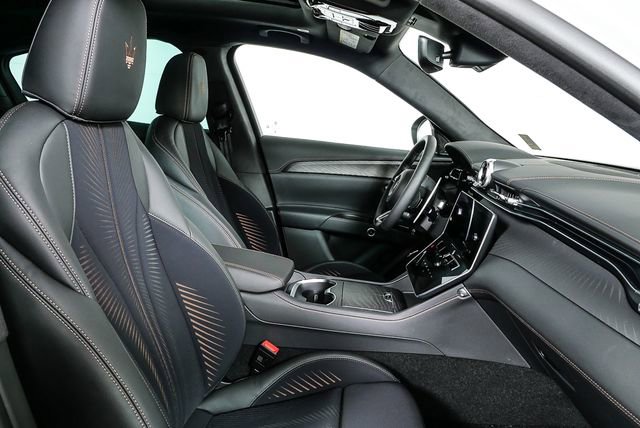 New 2025 Maserati Grecale GT AWD/4WD image 21