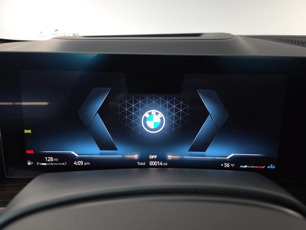 Used 2026 BMW X6 xDrive40i AWD/4WD image 19