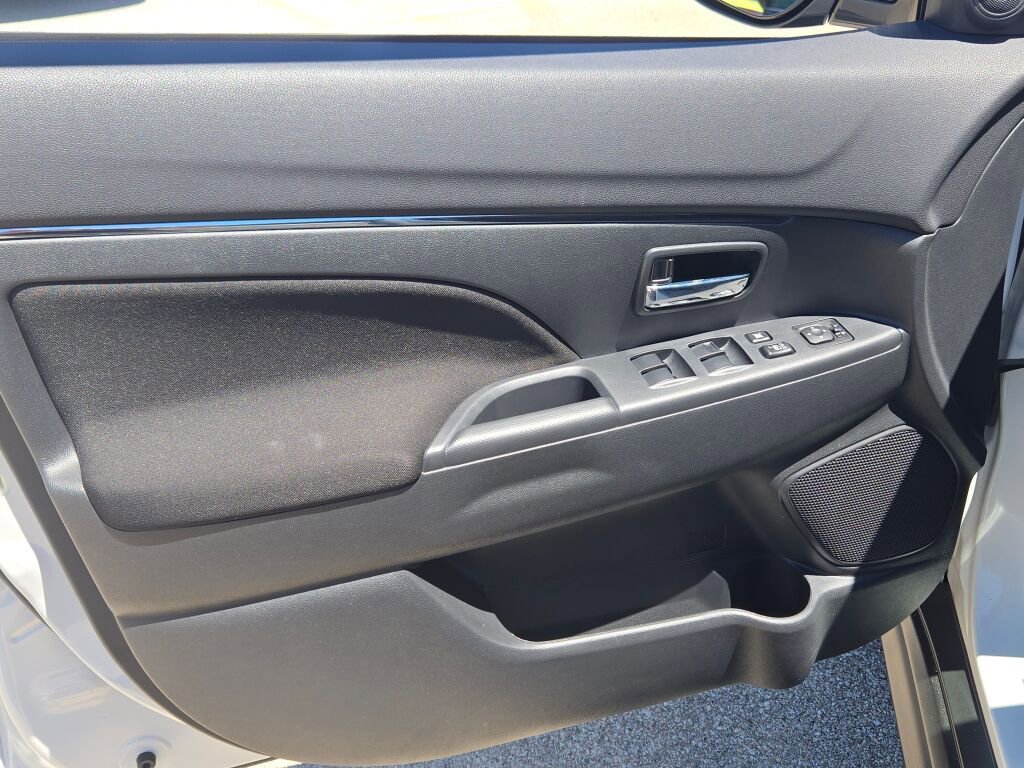 Used 2019 Mitsubishi Outlander Sport AWD image 18