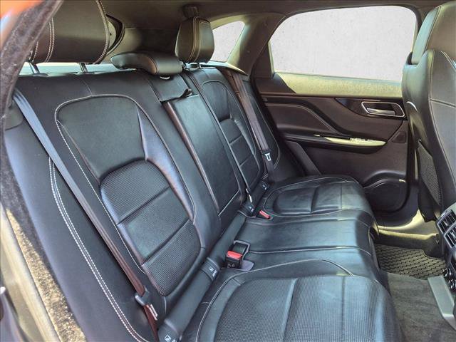 Used 2017 Jaguar F-PACE S AWD/4WD image 19