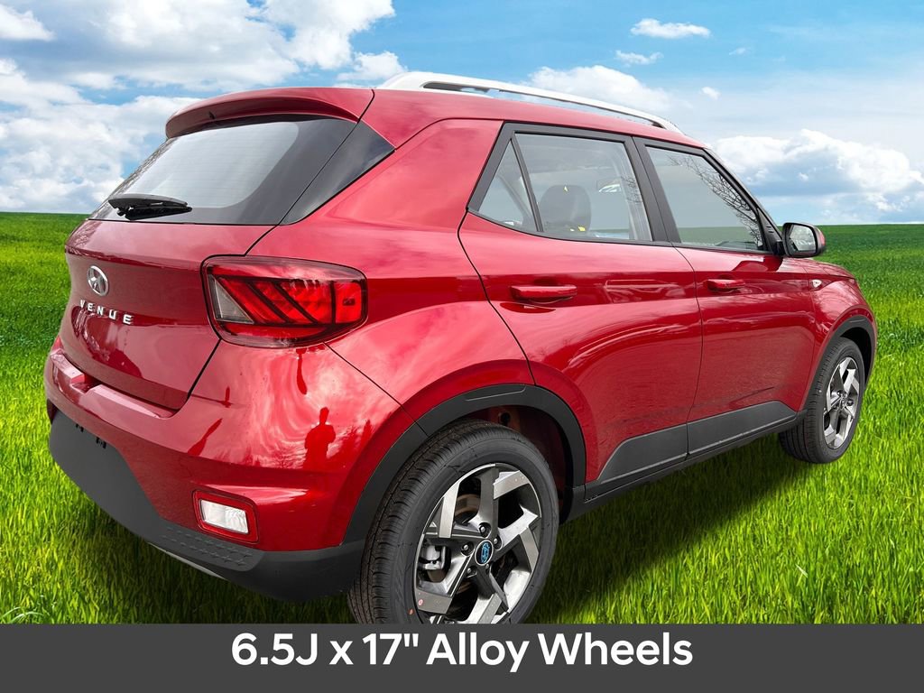 New 2025 Hyundai Venue Limited image 7