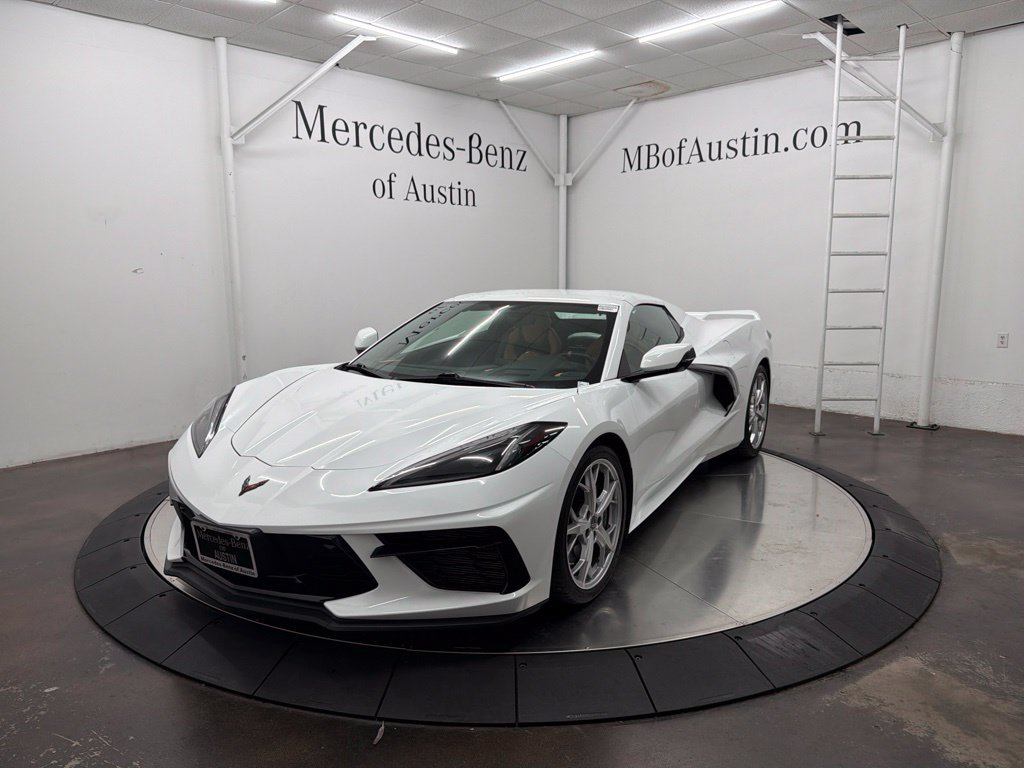 Used 2020 Chevrolet Corvette Stingray Preferred Conv w/ 2LT Preferred Equipment Group RWD image 3