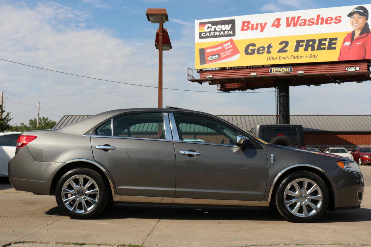 Used 2011 Lincoln MKZ FWD image 8