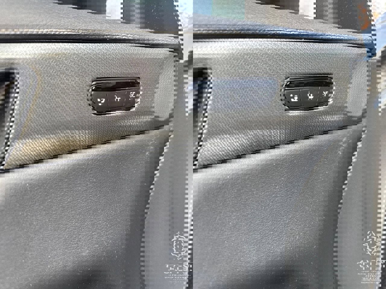 Used 2023 INFINITI QX60 Luxe w/ Cargo Package image 9