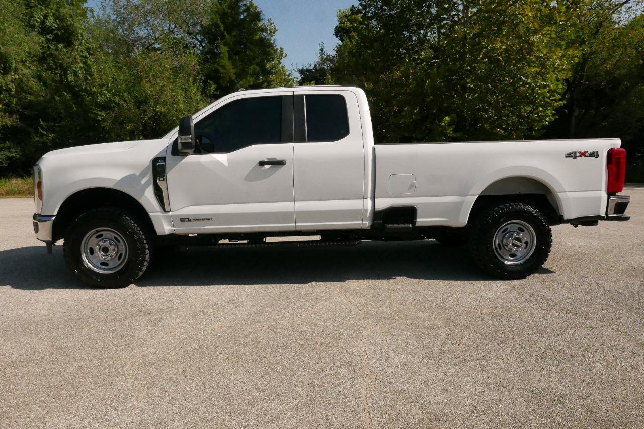 Used 2026 Ford F350 XL w/ XL Off-Road Package AWD/4WD image 3