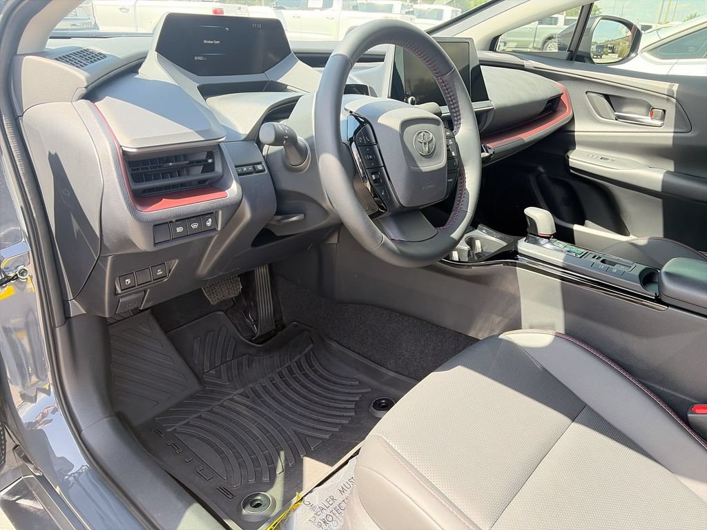 Used 2026 Toyota Prius Plug-In Hybrid FWD image 16
