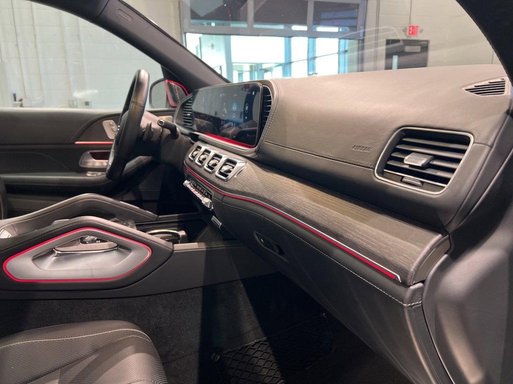 Used 2021 Mercedes-Benz Maybach GLS 600 4MATIC image 52