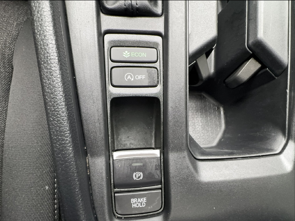 Used 2025 Honda Accord SE image 46