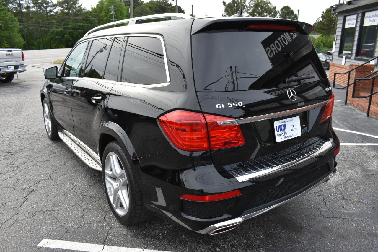 Used 2016 Mercedes-Benz GL 550 4MATIC image 8