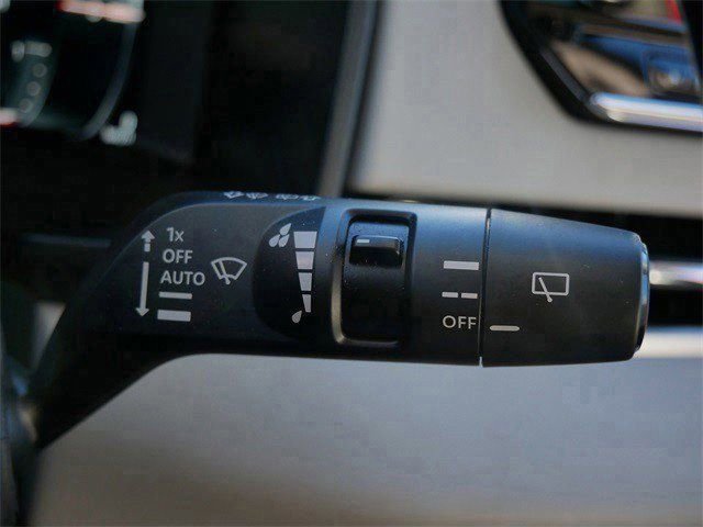 Used 2025 Mitsubishi Outlander SEL image 29
