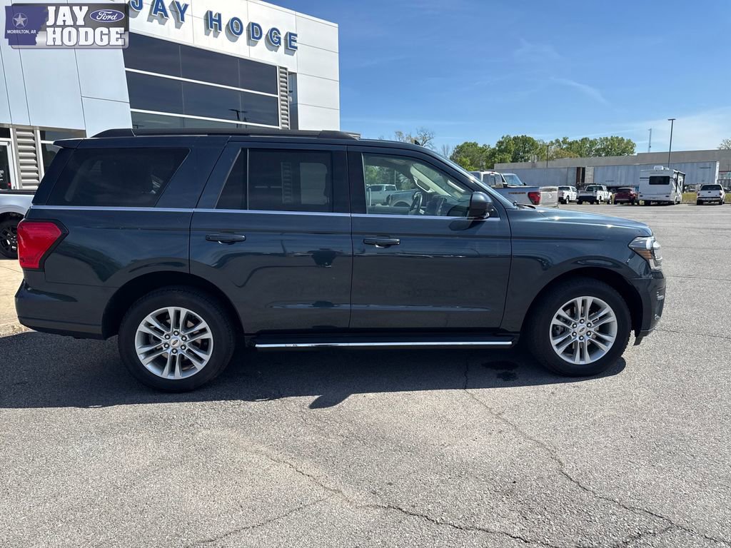 Used 2022 Ford Expedition XLT AWD/4WD image 8