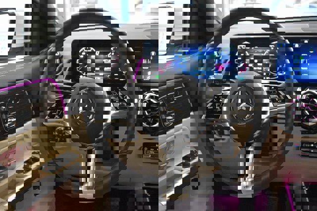 New 2025 Mercedes-Benz GLB 250 4MATIC image 27