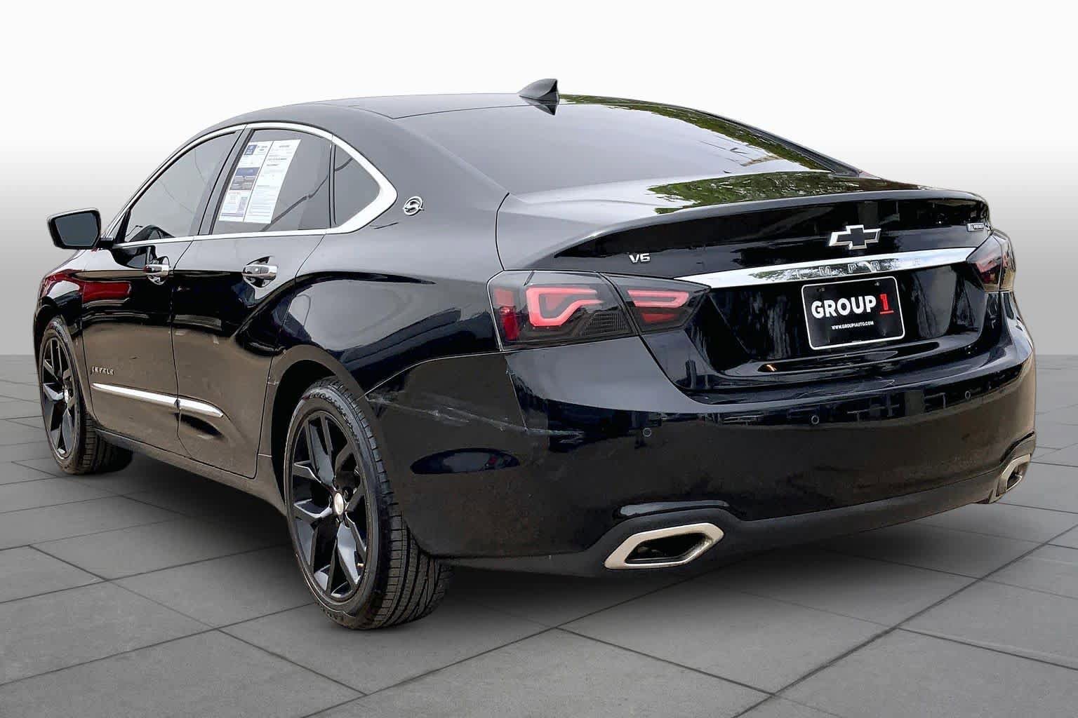 Used 2018 Chevrolet Impala Premier FWD image 12