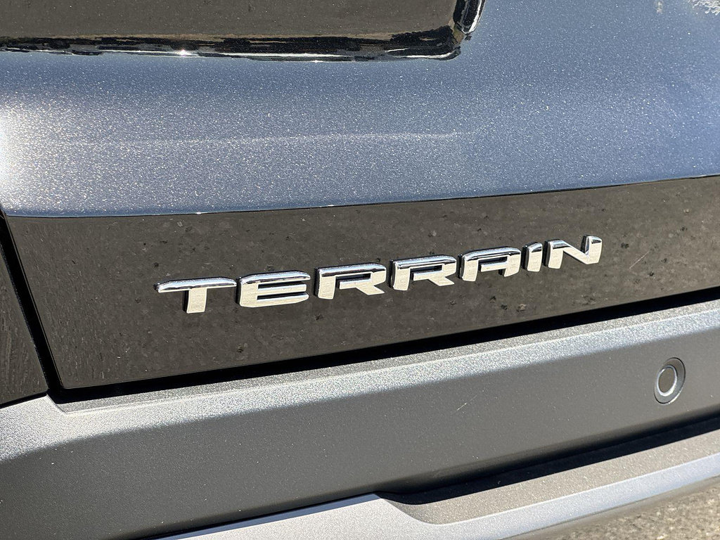 New 2027 GMC Terrain Elevation w/ LPO, Floor Liner Package FWD image 27