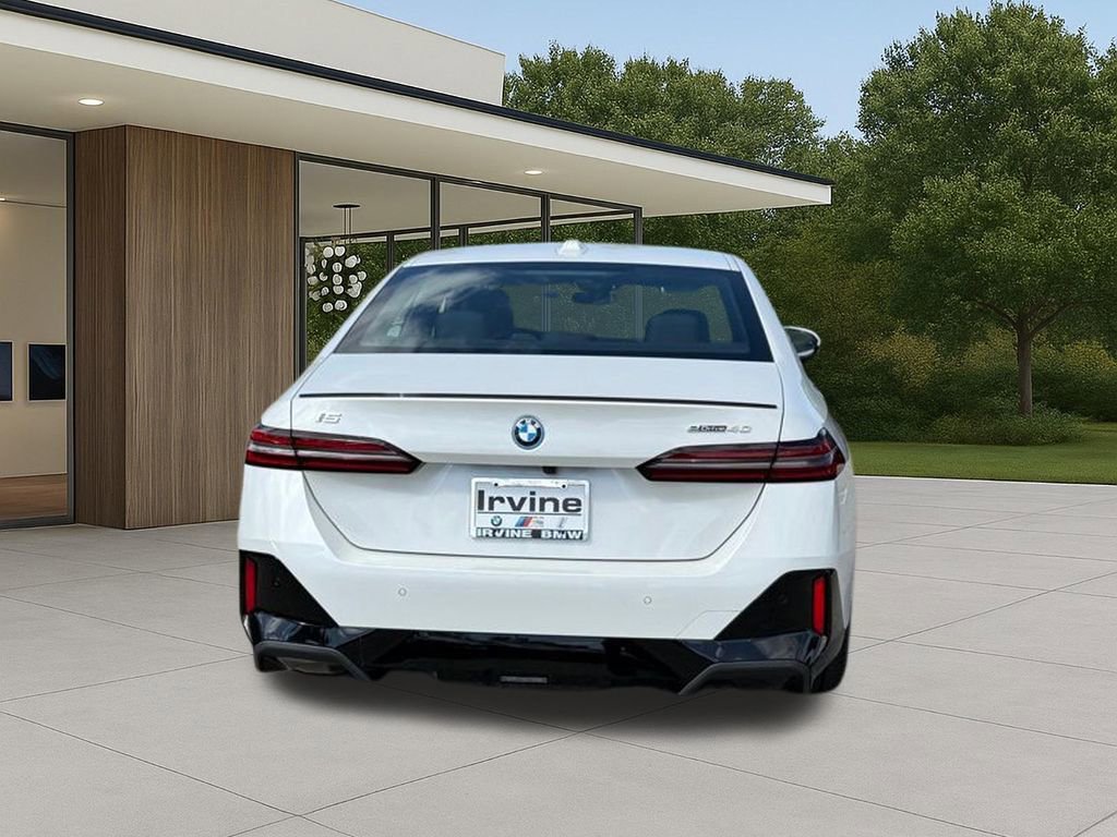 New 2026 BMW i5 eDrive40 w/ M Sport Package image 9