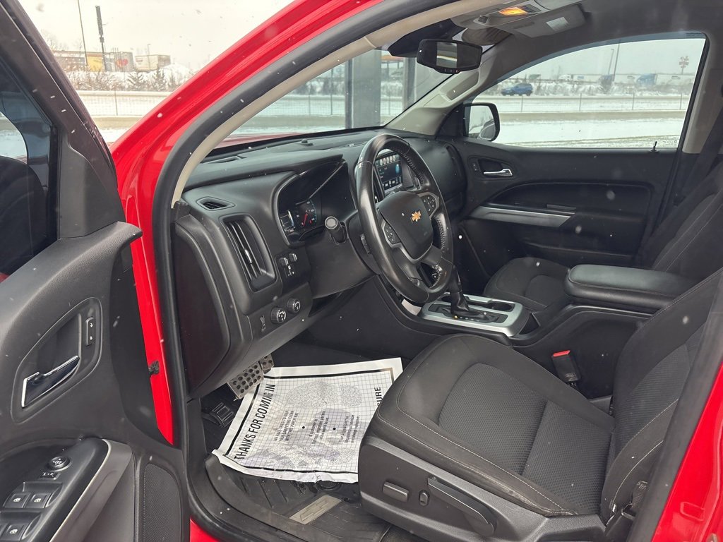 Used 2018 Chevrolet Colorado LT w/ LT Convenience Package image 9