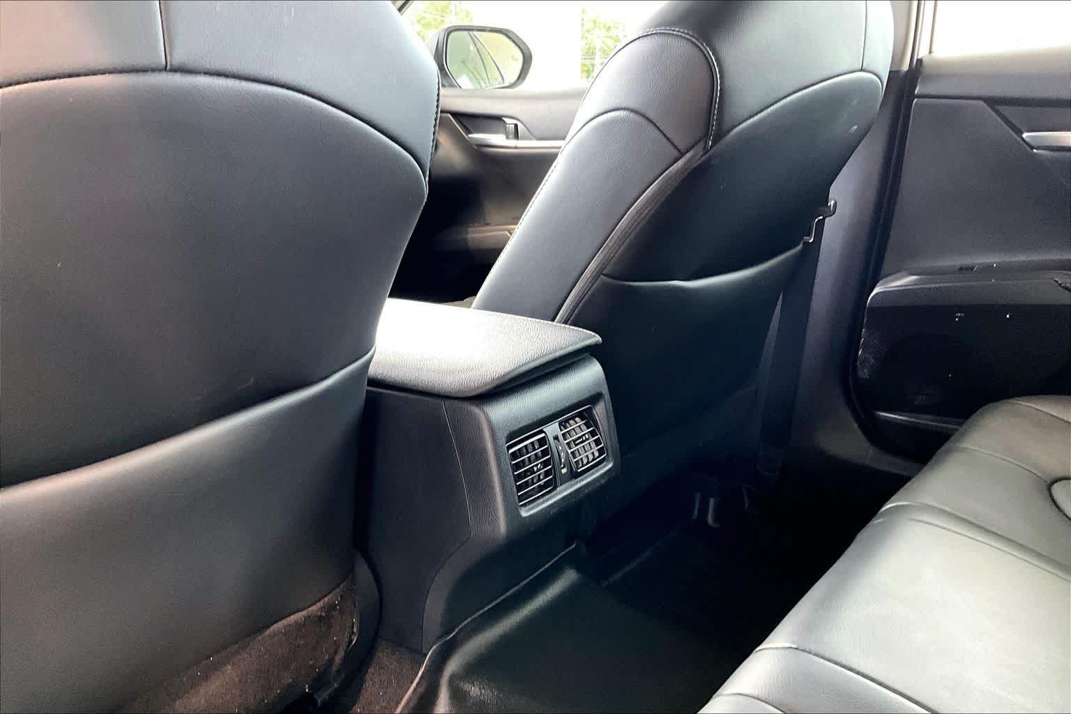 Used 2023 Toyota Camry XSE AWD/4WD image 33