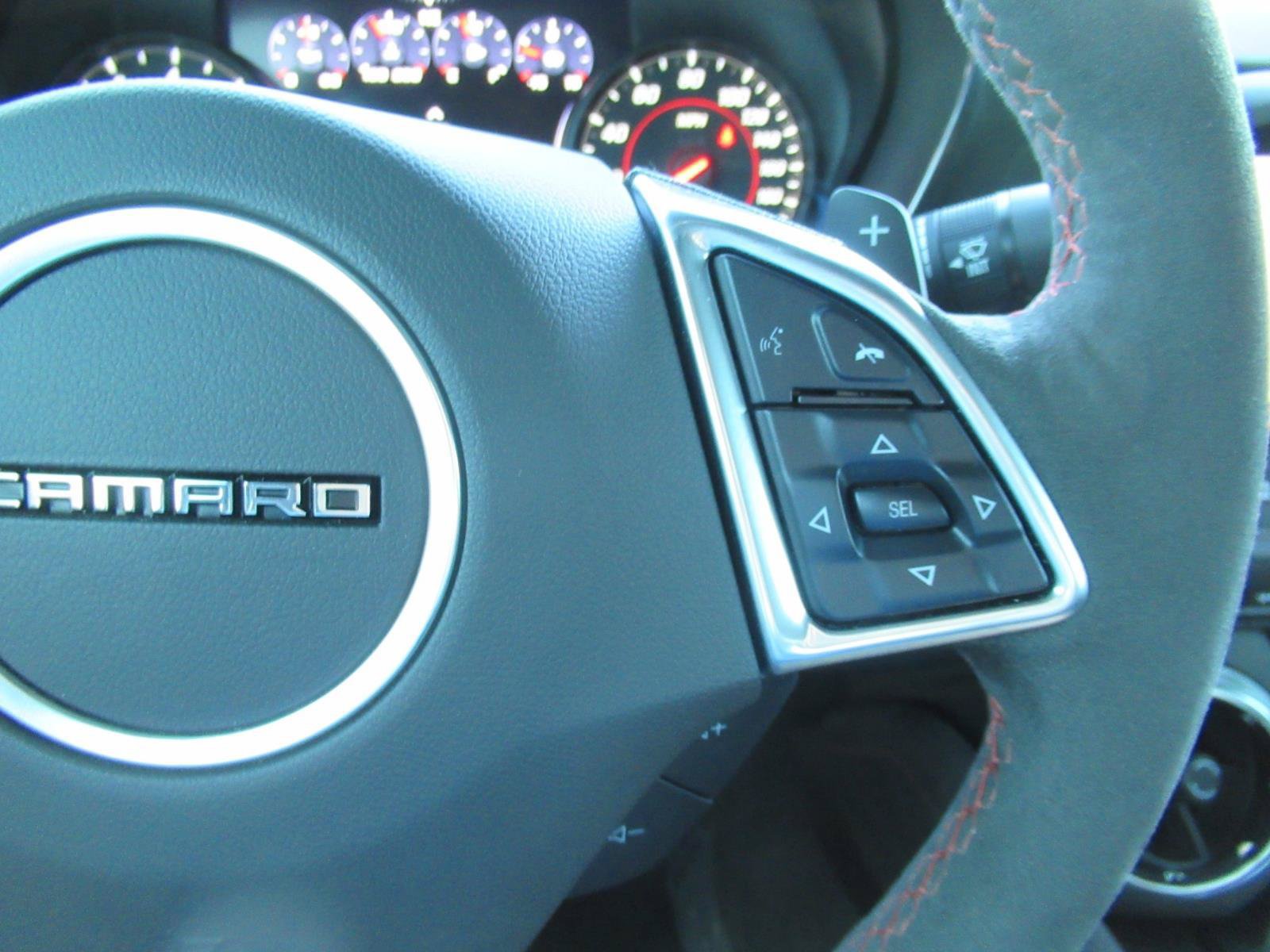 Used 2022 Chevrolet Camaro ZL1 RWD image 25