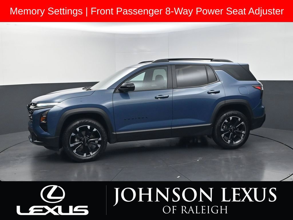Used 2025 Chevrolet Equinox RS w/ Convenience Package III FWD image 2
