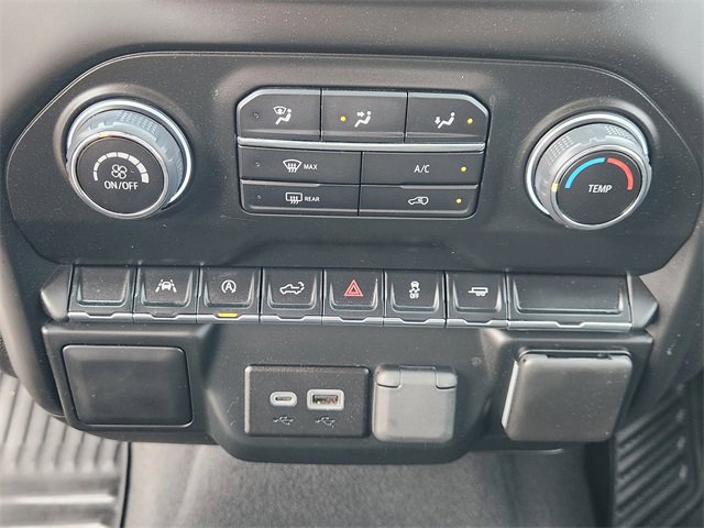 Used 2024 Chevrolet Silverado 1500 Custom image 18