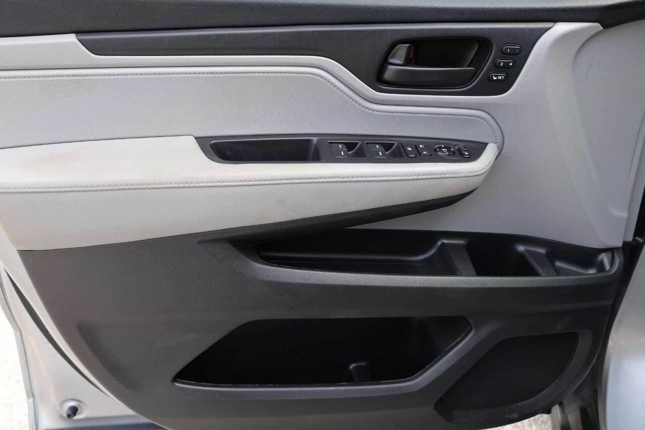 Used 2021 Honda Odyssey EX-L image 12