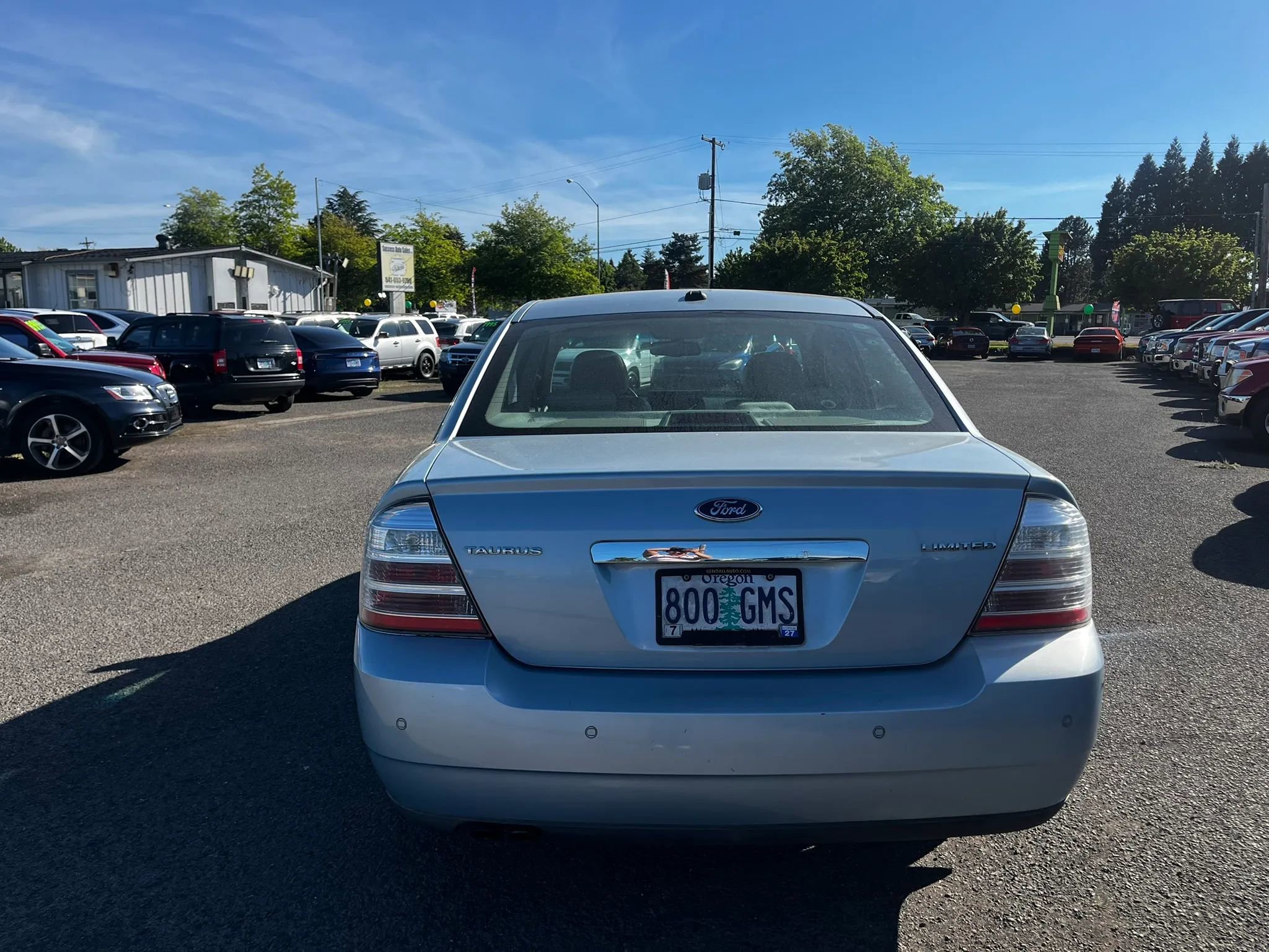 Used 2009 Ford Taurus Limited FWD image 4