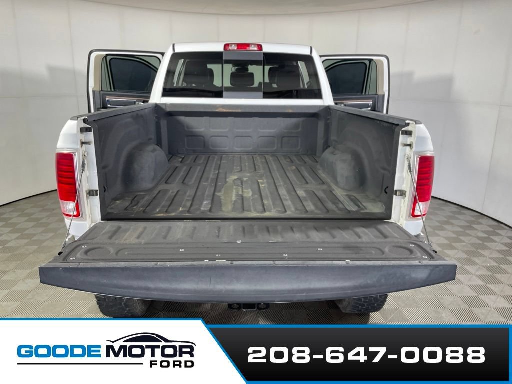 Used 2014 RAM 3500 Laramie w/ Convenience Group AWD/4WD image 22