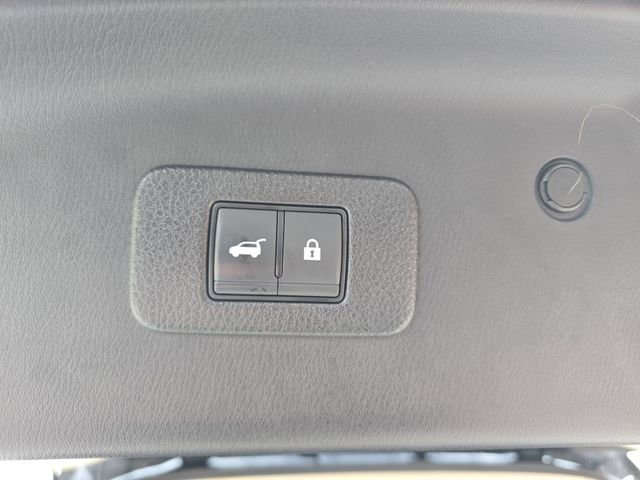 Used 2024 Nissan Armada SL w/ Captain's Chairs Package image 50