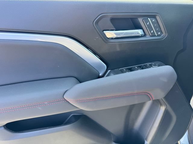 New 2026 Chevrolet Colorado Z71 w/ Midnight Edition AWD/4WD image 14