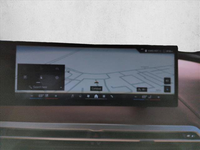 Certified 2025 BMW iX xDrive50 w/ Premium Package AWD/4WD image 13
